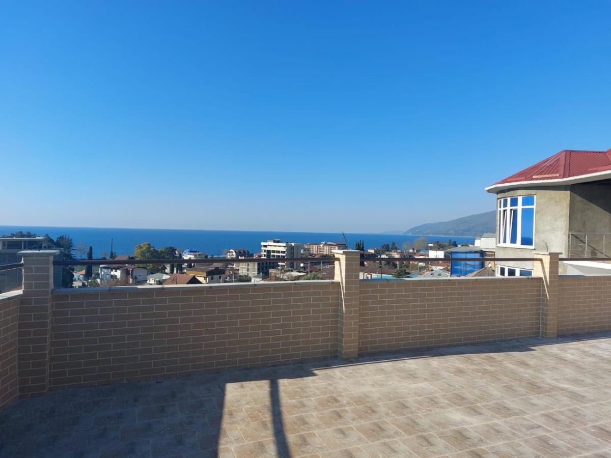 Гостевой Дом София 400 М До Моря Gagra Exterior foto